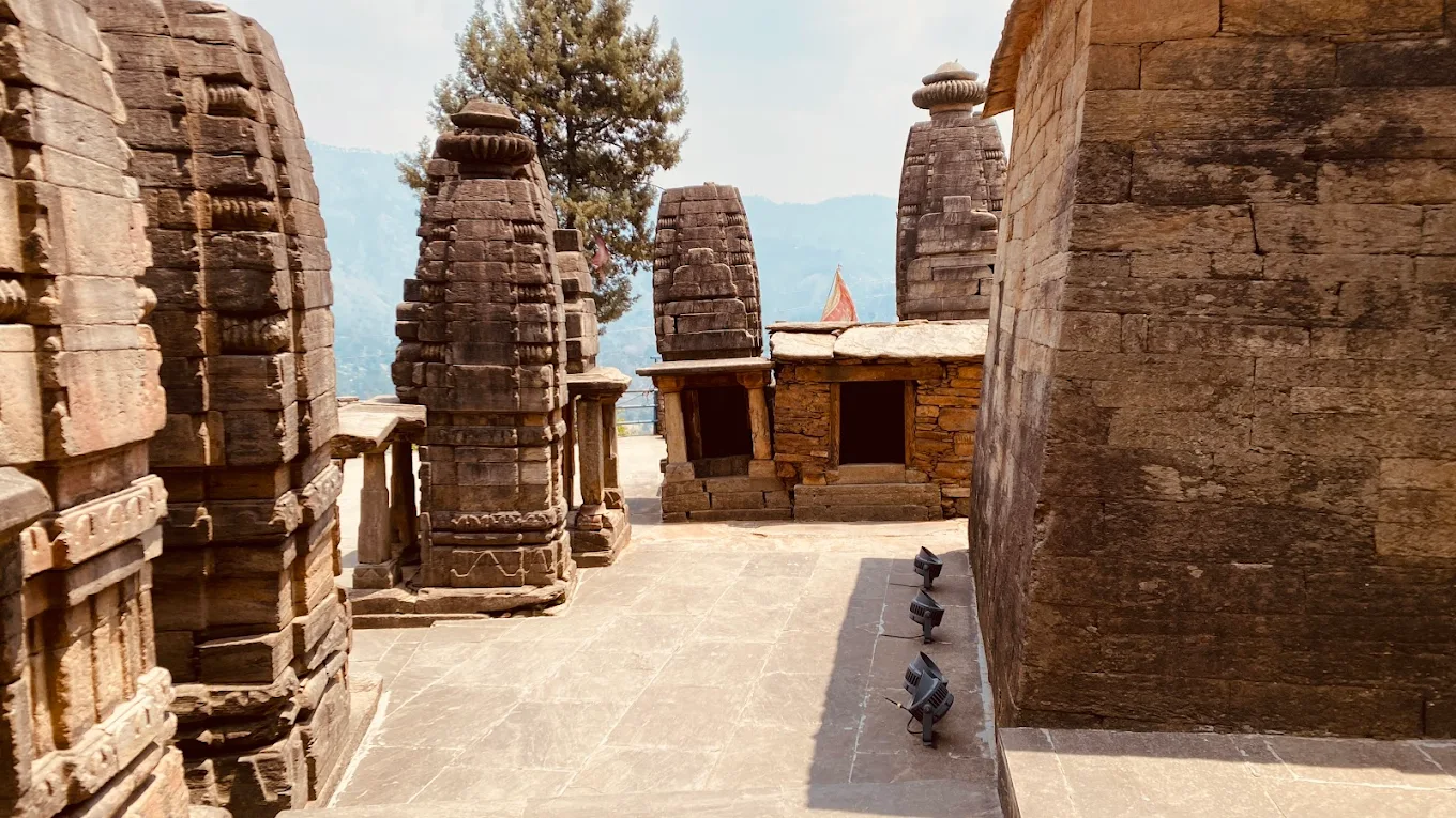 Katarmal Sun Temple, photo 2 of 10