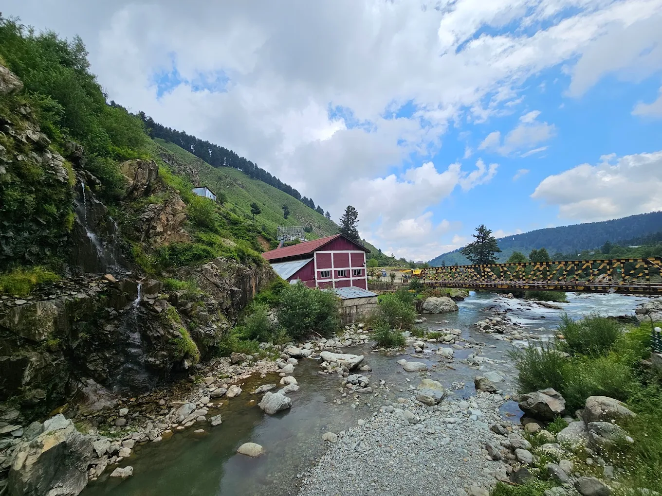 Drung Road, photo 1 of 9