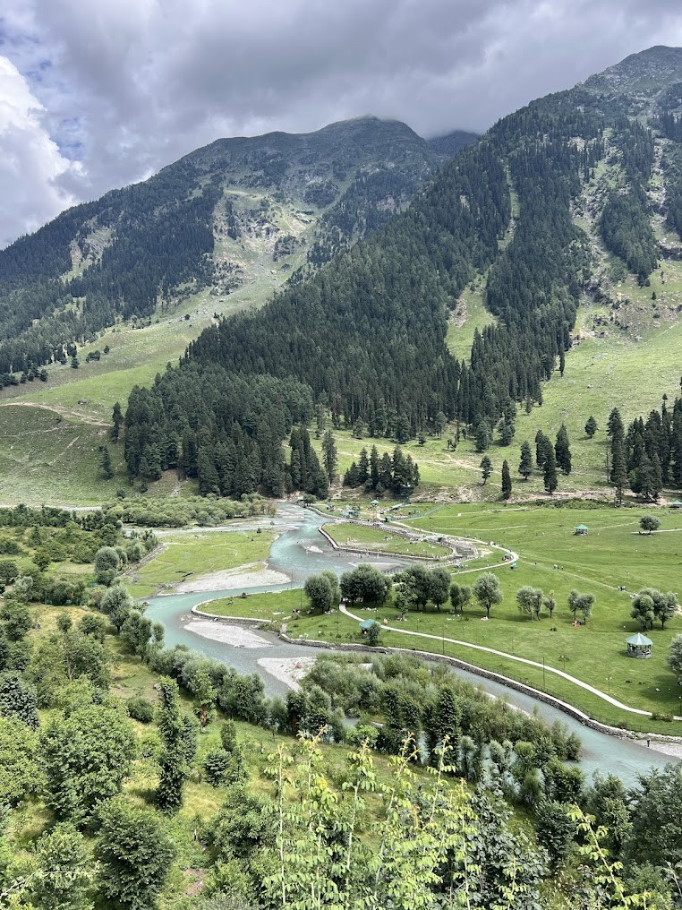 Betab Valley Chandanwari, Pahalgam J&K., photo 1 of 8