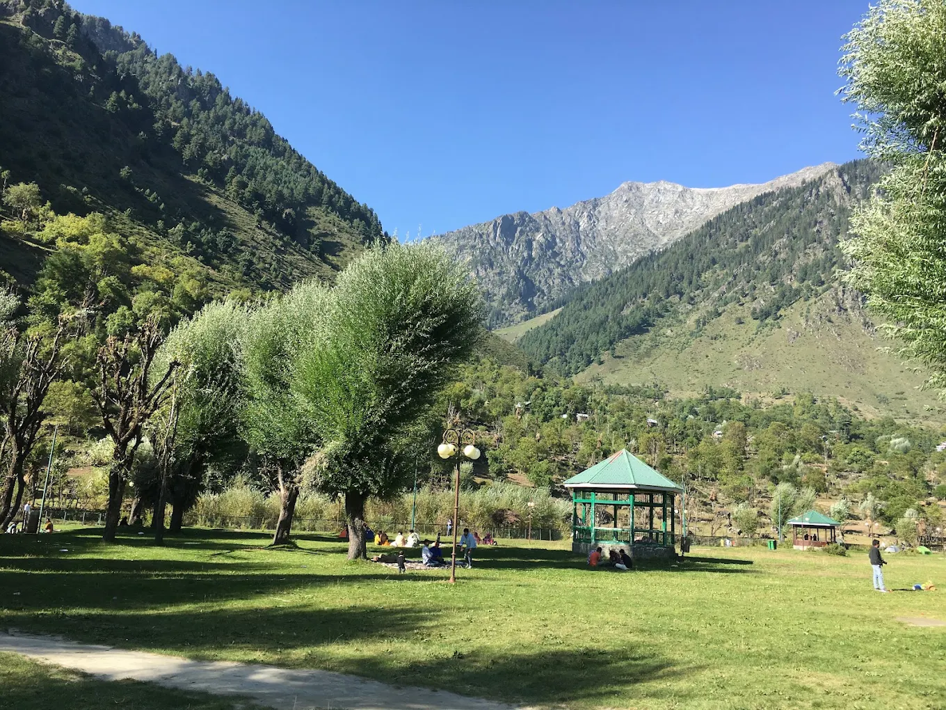 LIDDER VALLEY GOLF COURSE PAHALGAM, photo 2 of 9