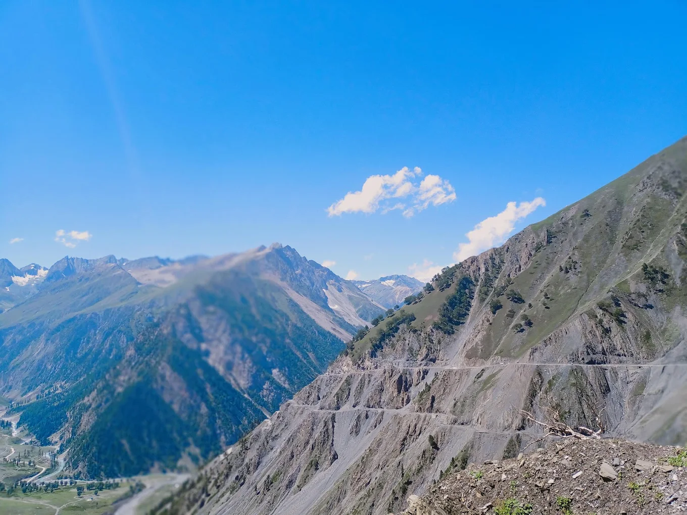 Zoji La Pass or Zojila Pass (Zero Point), photo 2 of 8