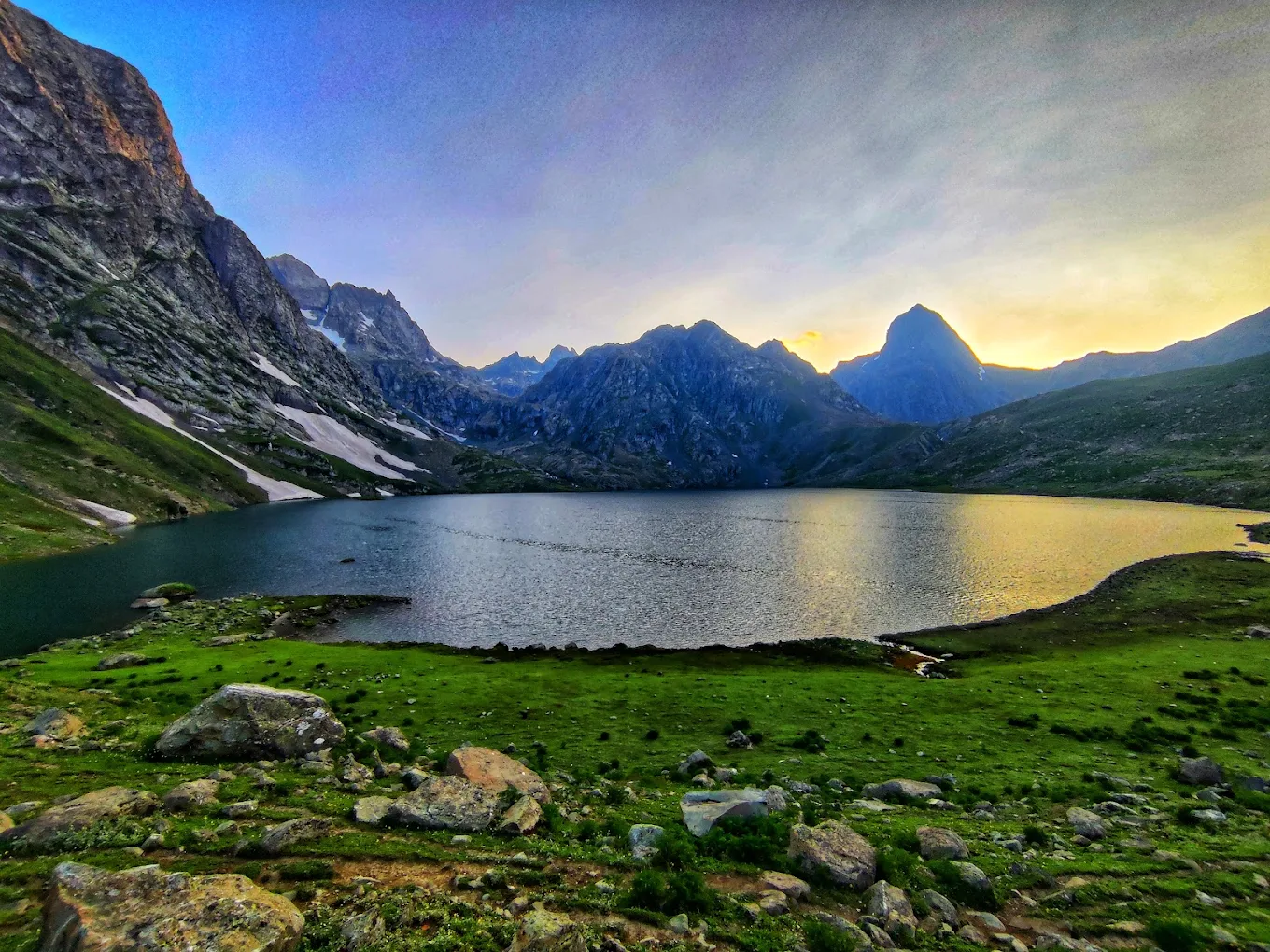 Vishansar Lake, photo 4 of 8