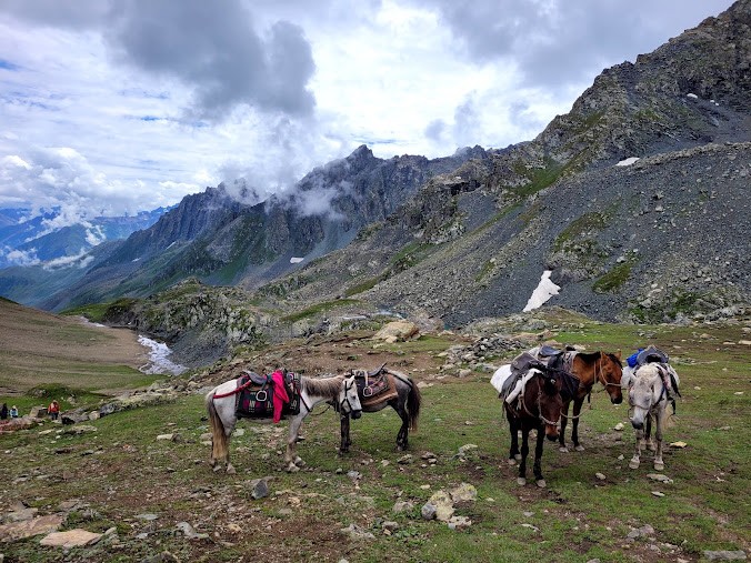 Nichnai Pass, photo 3 of 8
