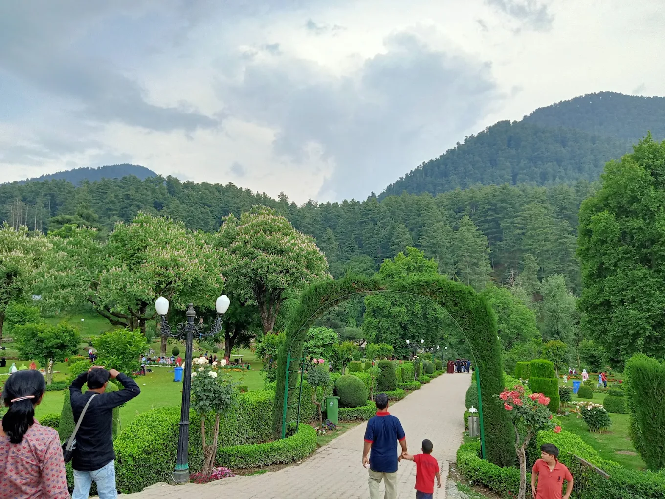 Kokernag, photo 1 of 10