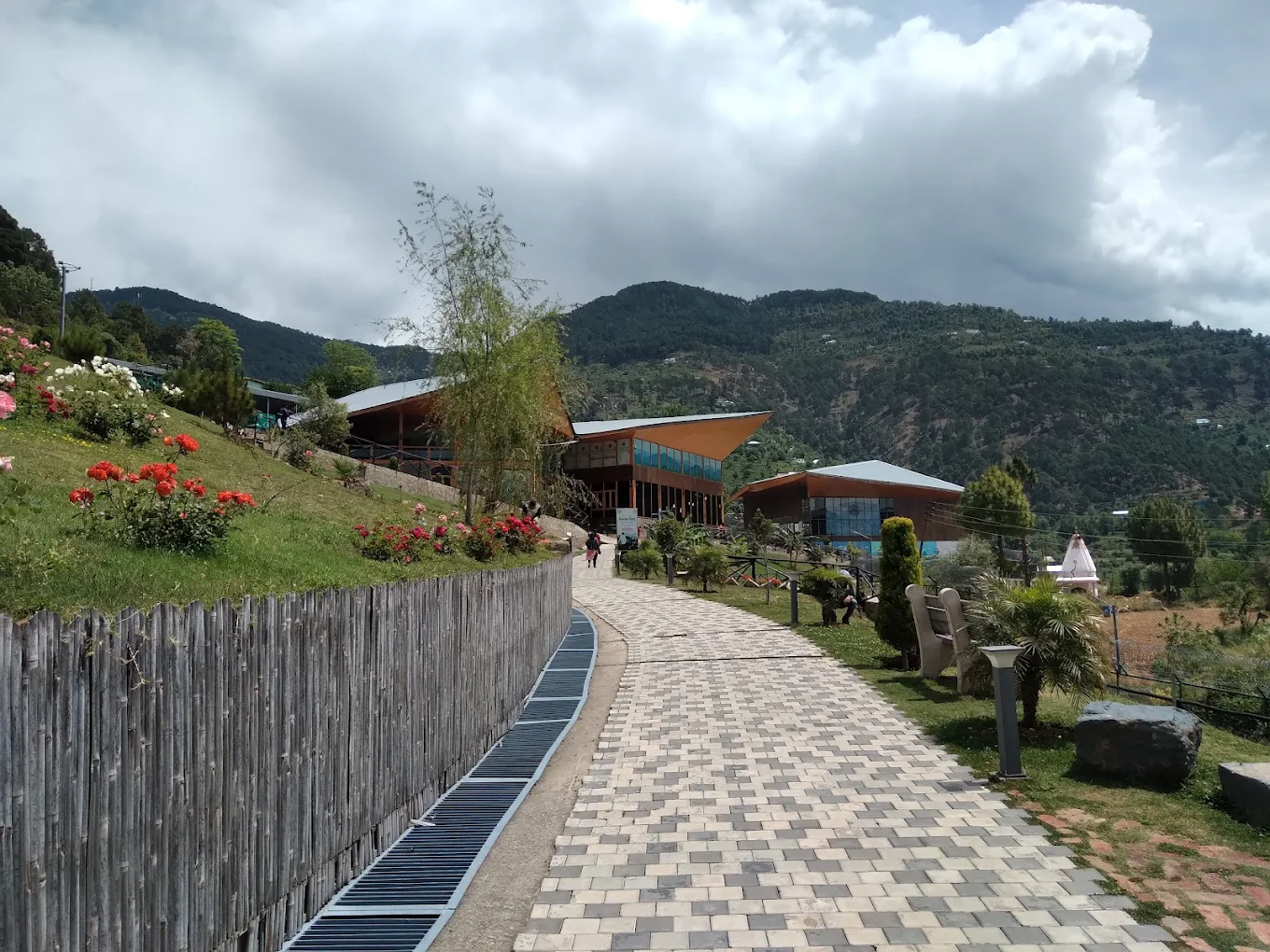 Skyview Ropeway - PatniTop Gondola ( TOP STATION / UPPER TERMINAL ), photo 1 of 11