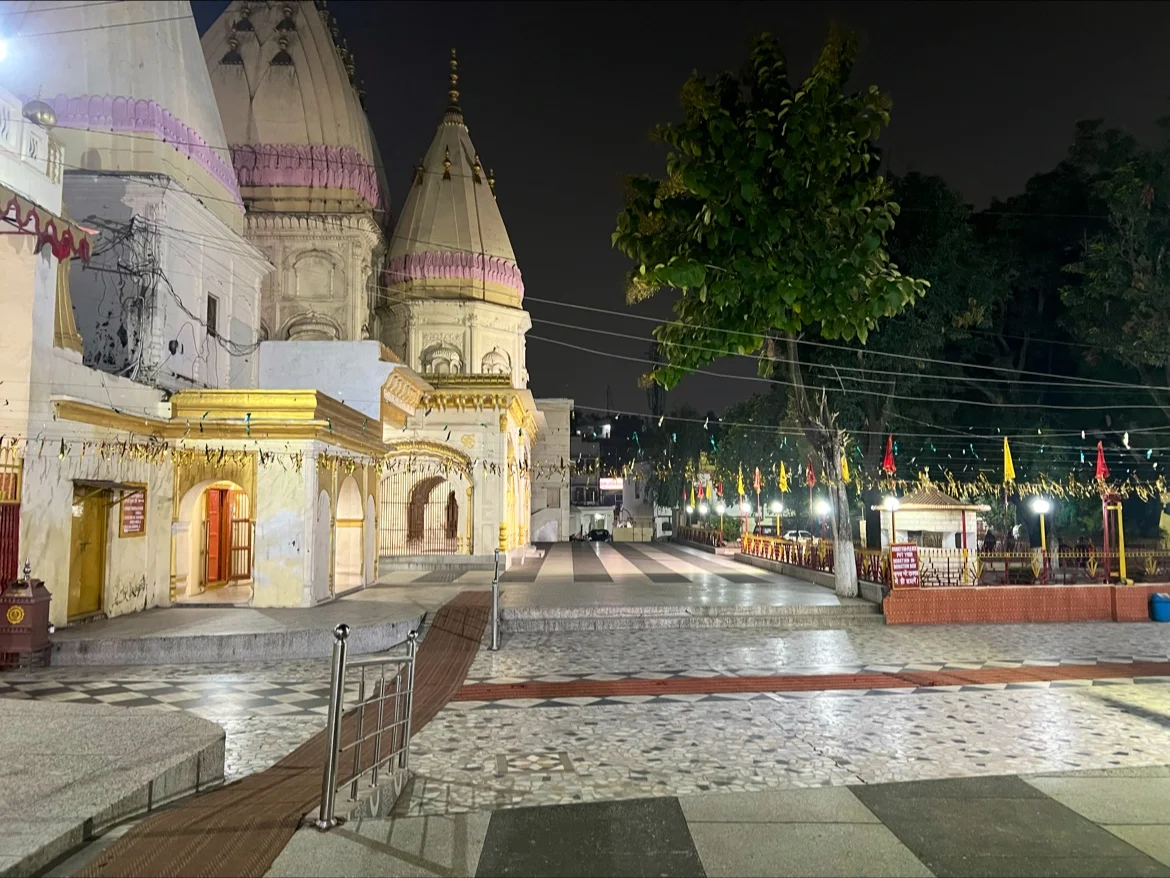 Shri Raghunath Temple, Jammu, photo 2 of 9