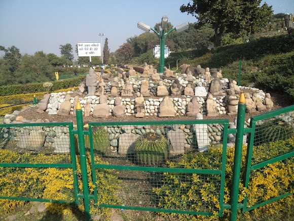 Bahu Fort, photo 4 of 6