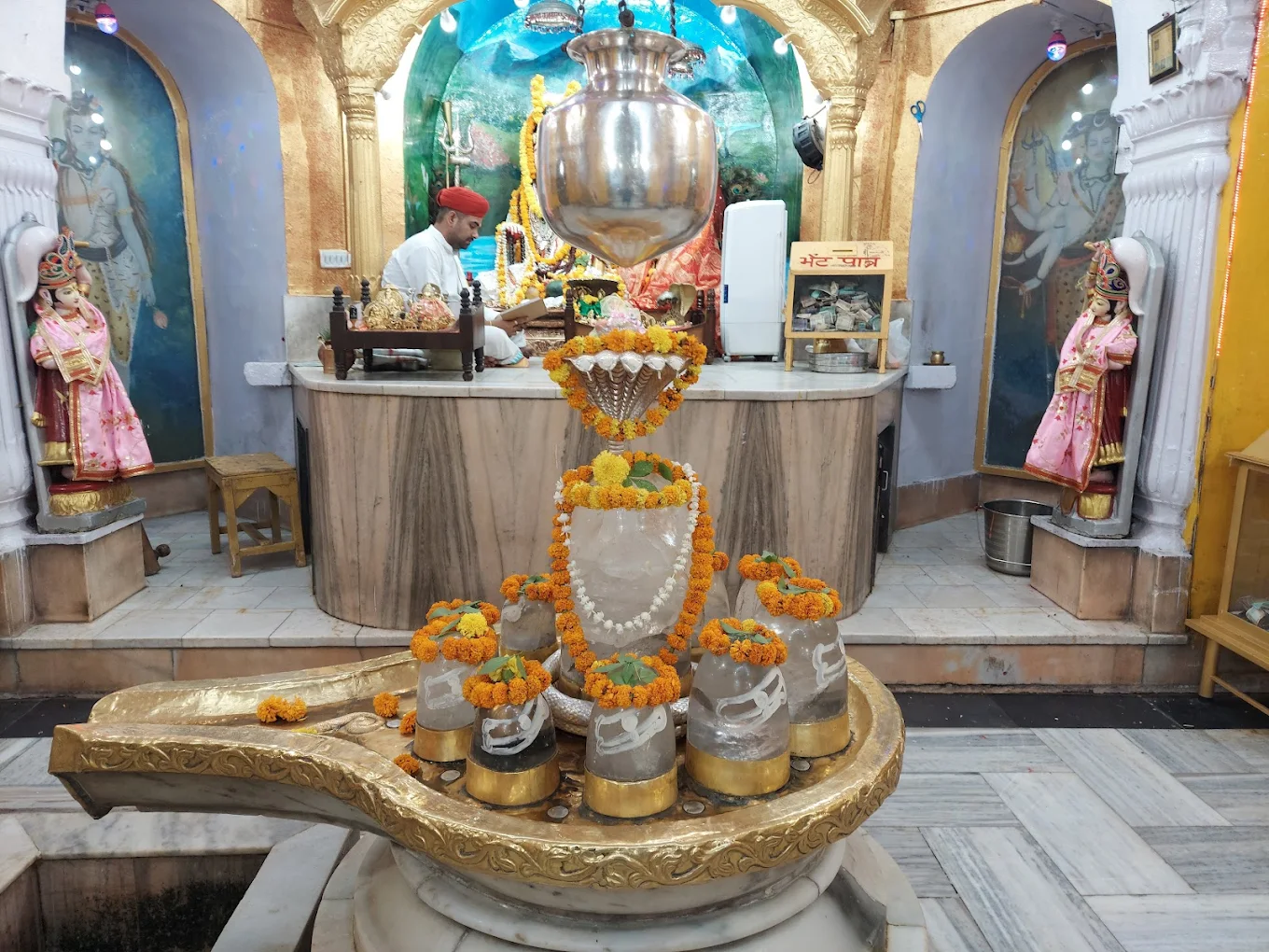 Shri Ranbireshwar Temple, Niranjani Akhara., photo 3 of 9
