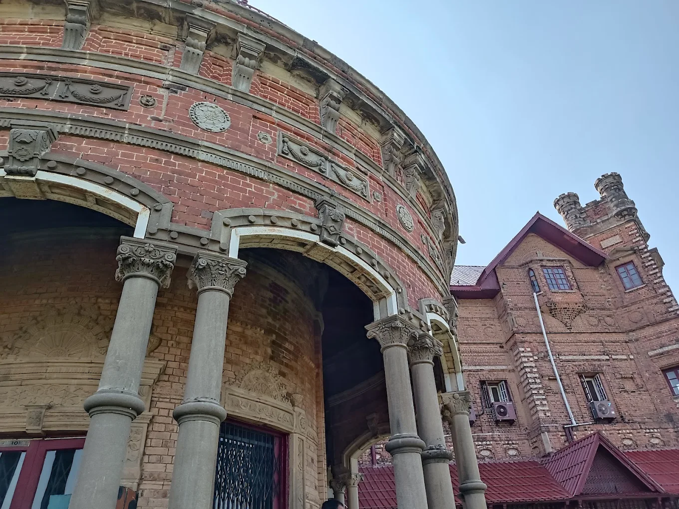 Amar Mahal Museum and Library, photo 2 of 11