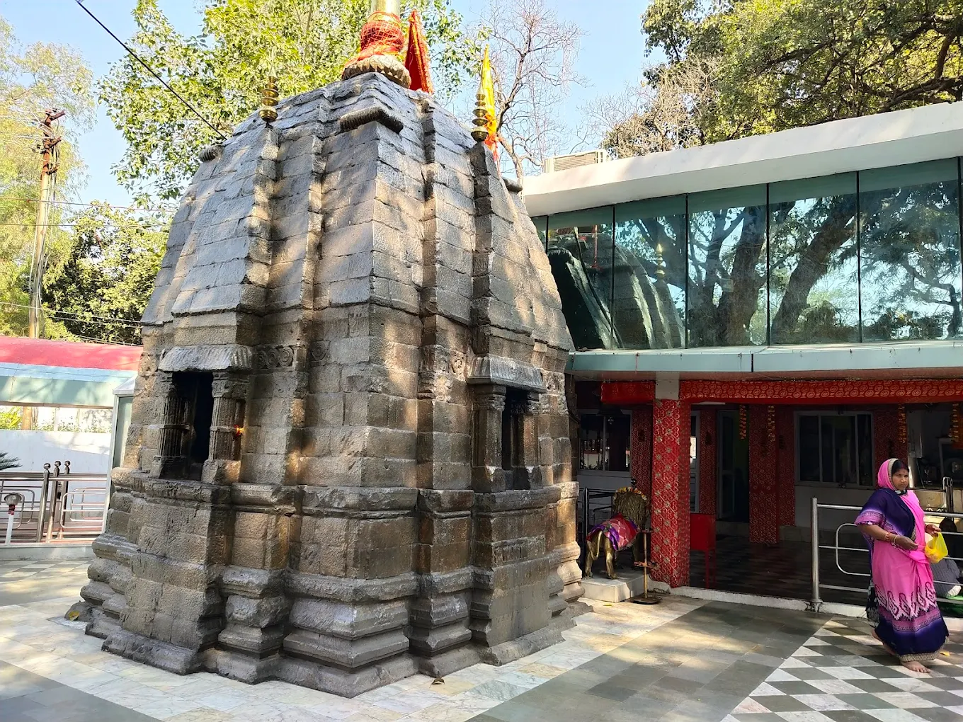 Kol Kandoli Temple, photo 4 of 9
