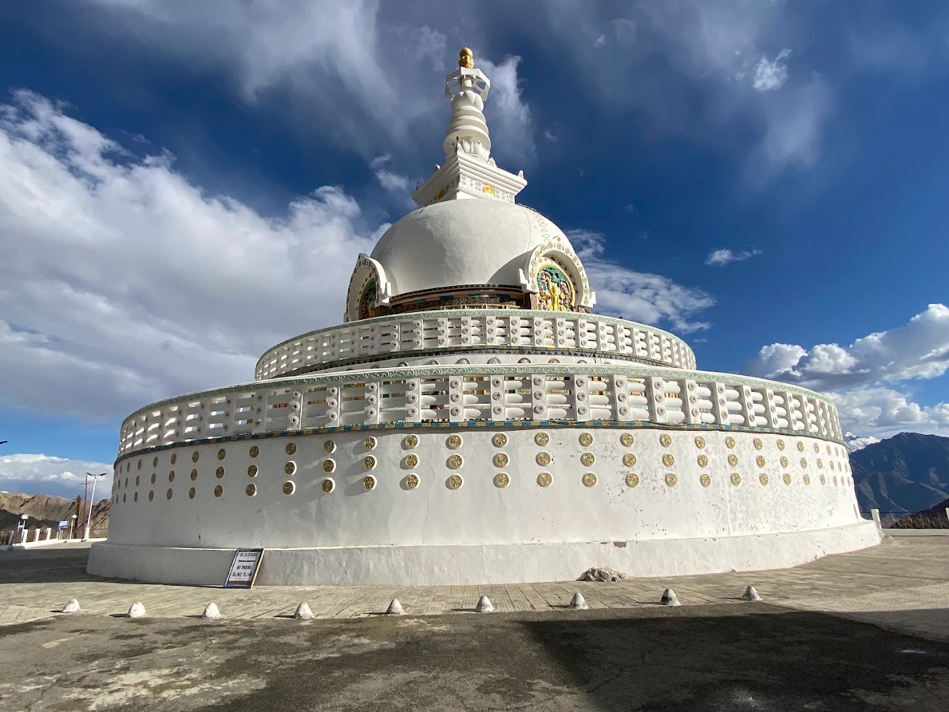 Shanti Stupa, photo 2 of 7