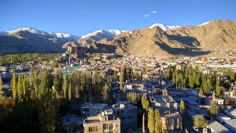 Leh, photo 1 of 7