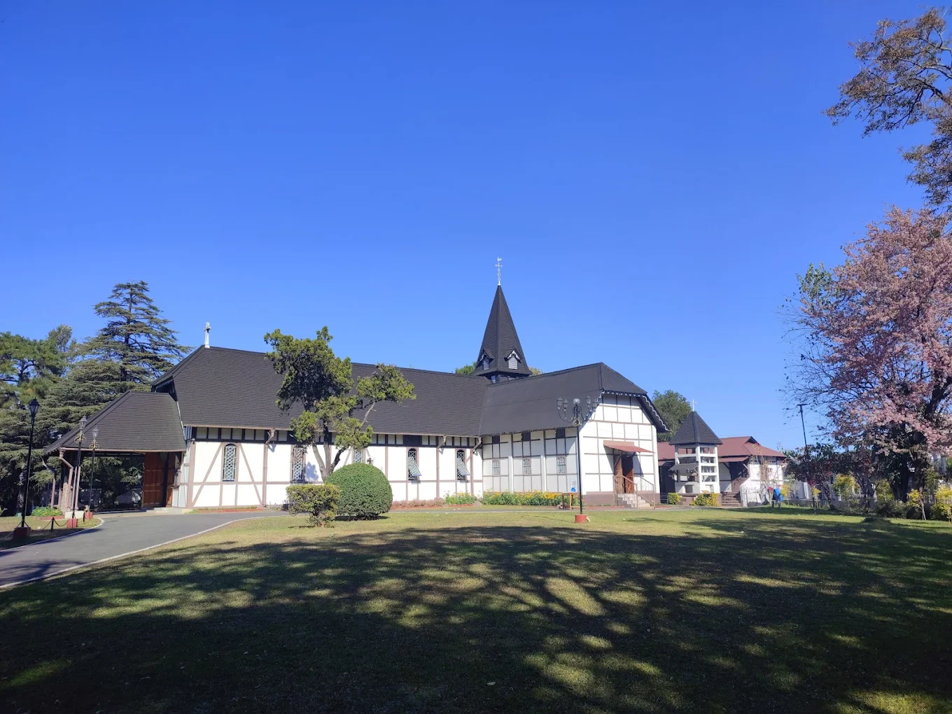 All Saints' Cathedral, photo 1 of 9