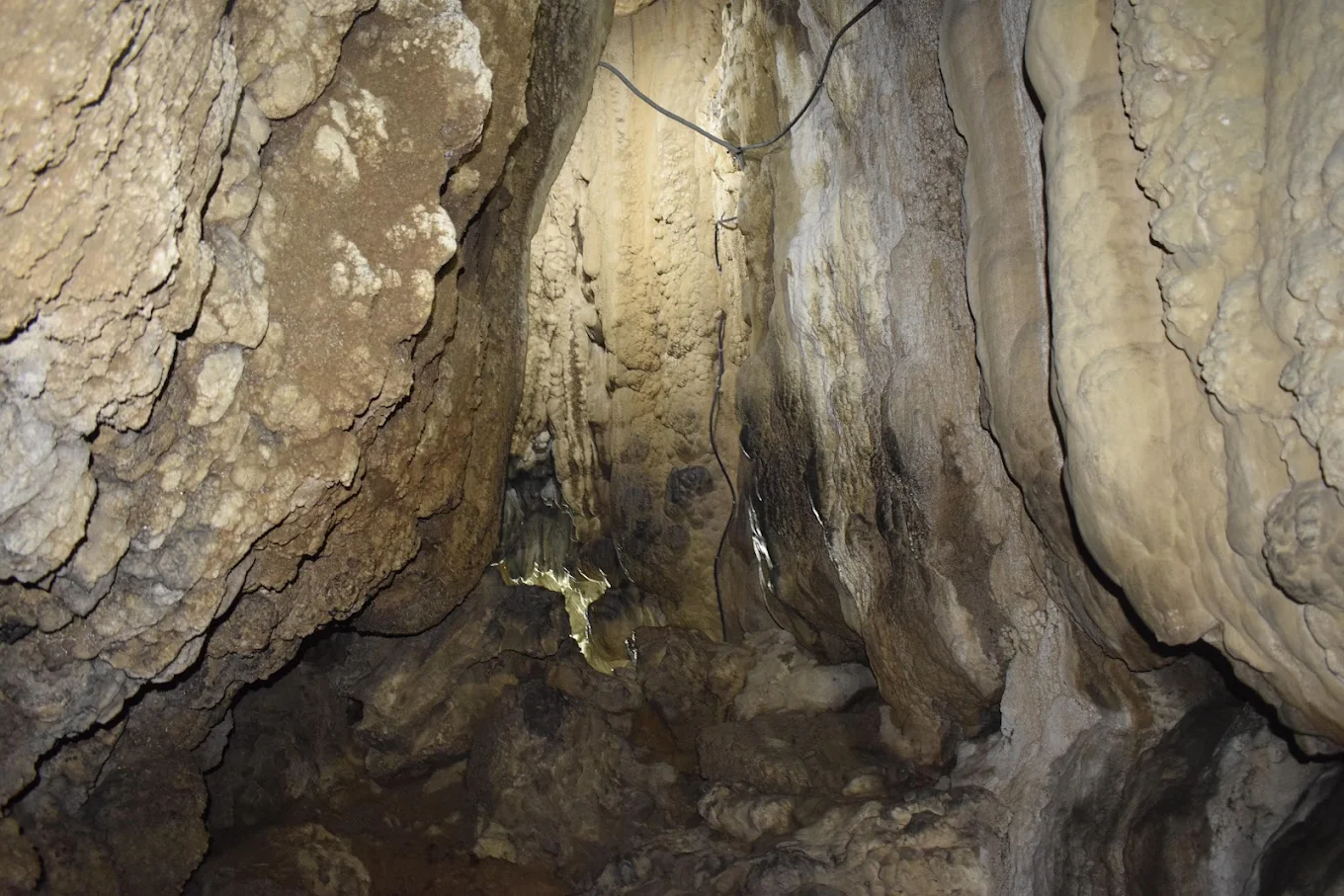 Mawsmai Cave, photo 2 of 9