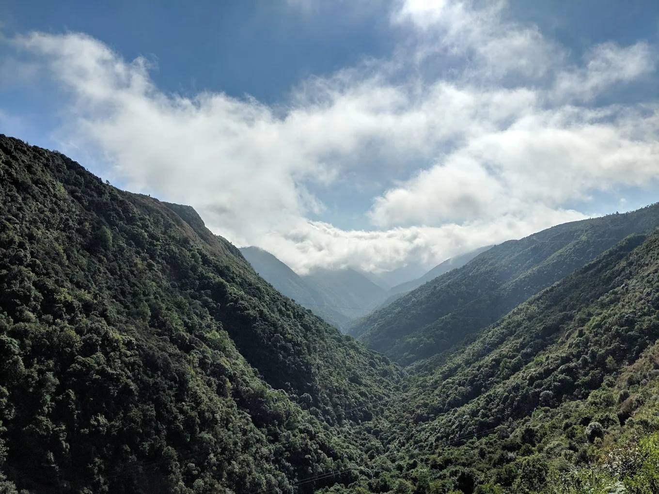Mawkdok dympep valley, photo 1 of 11