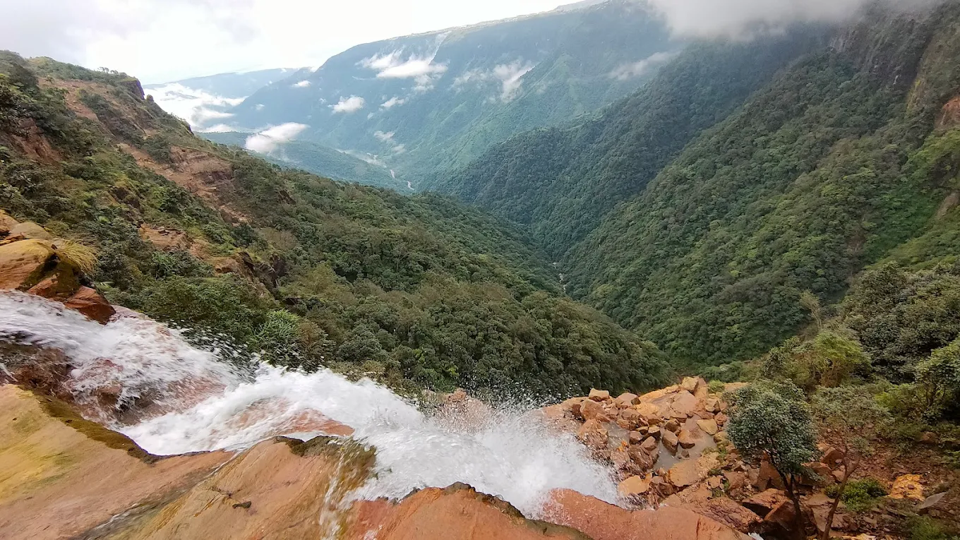 Wah-Kaba Falls, photo 2 of 9