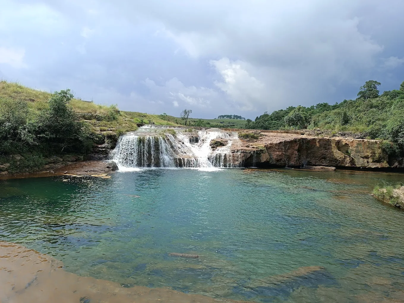 Thlu Amwi Falls, photo 2 of 10