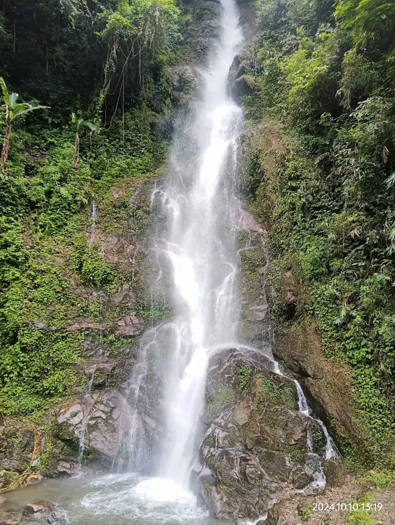 RIMBI WATER FALLS, photo 1 of 10