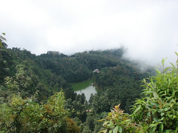 Aritar Lake, photo 3 of 8
