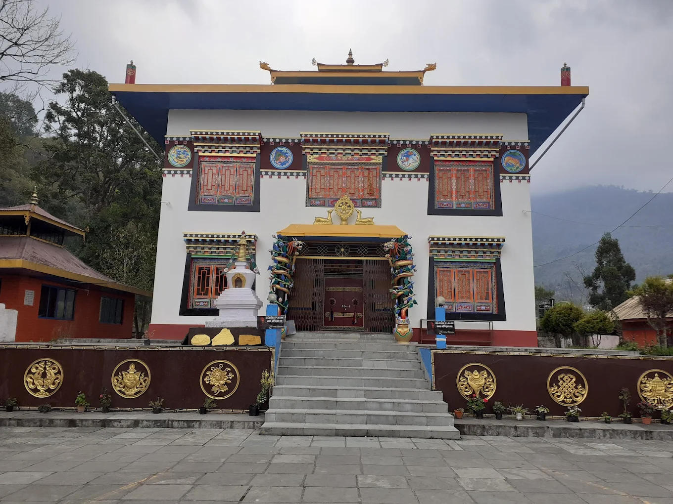Rhenock Gumpa, Monastery, photo 1 of 10