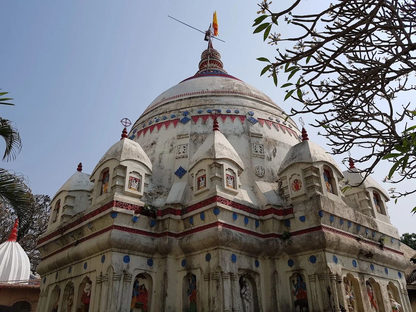 Sri Sri Shukreshwar Devalaya, photo 1 of 9