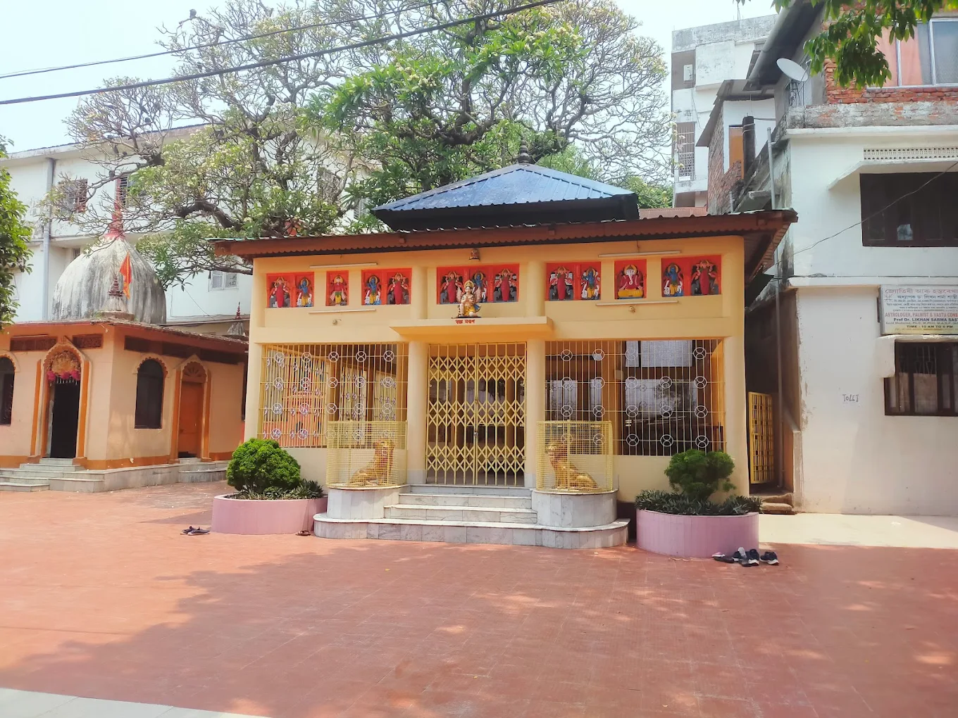 Sri Sri Shukreshwar Devalaya, photo 2 of 9