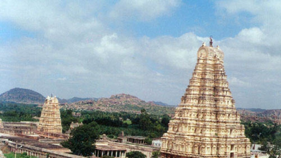 Virupaksha Temple, Hampi, photo 3 of 15