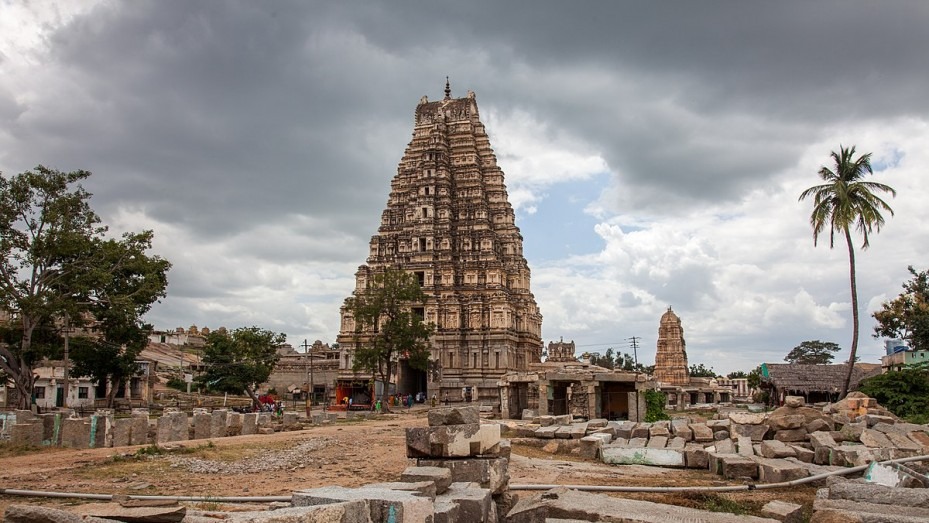 Virupaksha Temple, Hampi, photo 1 of 15