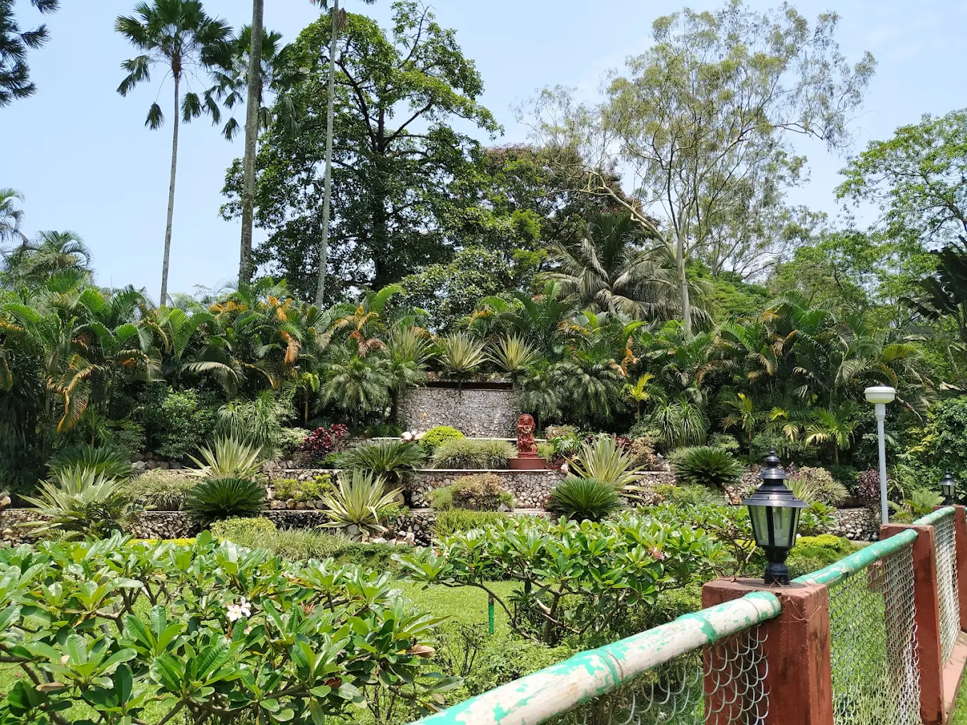 Radha Krishna Mandir, photo 2 of 11