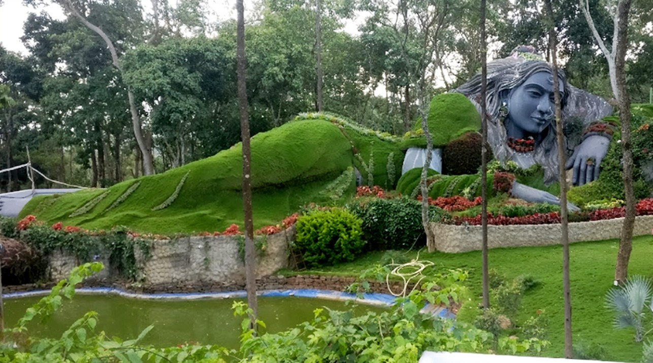 Gandhibagh Park, photo 2 of 12