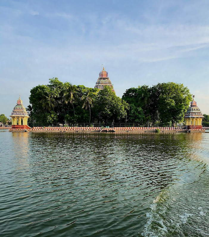 Vandiyur Mariamman Teppakulam, photo 2 of 7