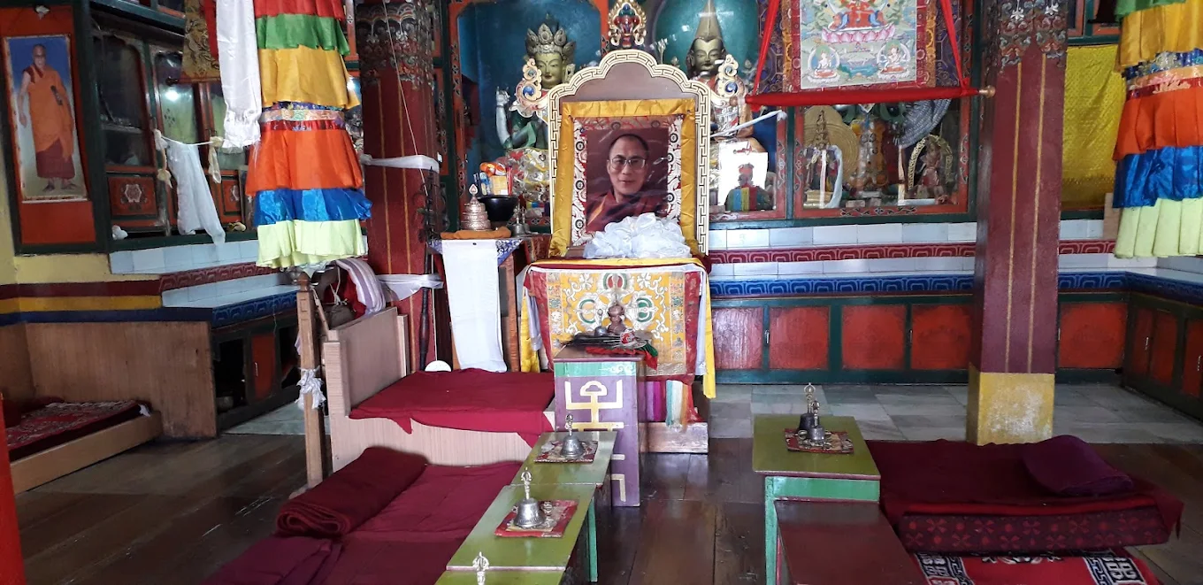 Ani Gompa JR69+GMX, photo 3 of 6
