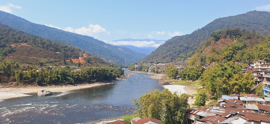 Dirang Village, photo 3 of 5