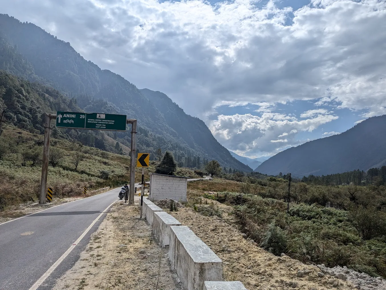 Shiva Lake - Acheso, photo 3 of 5