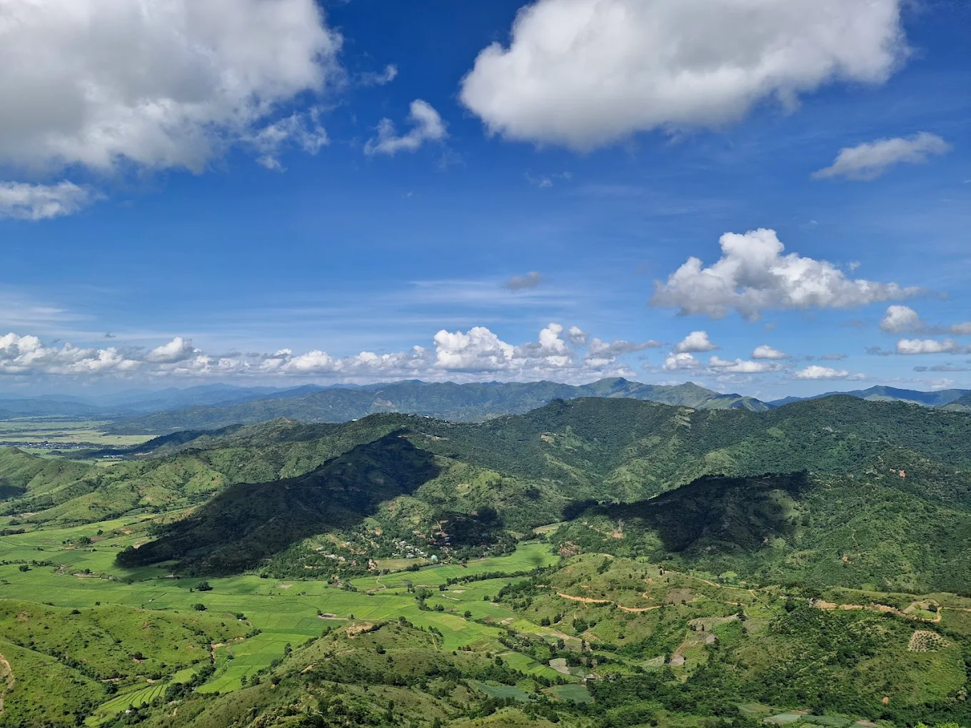 Langol Hills Peak, photo 1 of 10