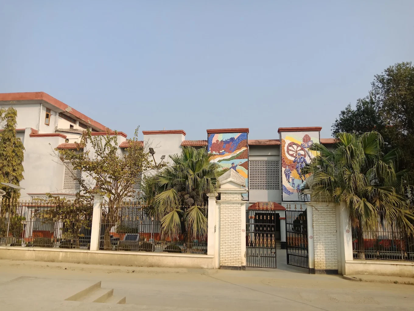 INA Memorial High School, photo 3 of 10