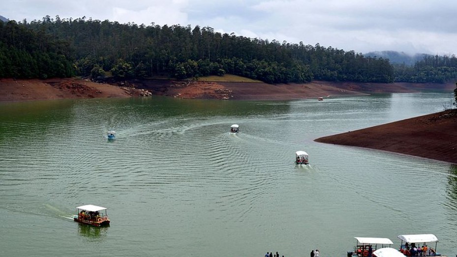 Pykara Lake, photo 2 of 7