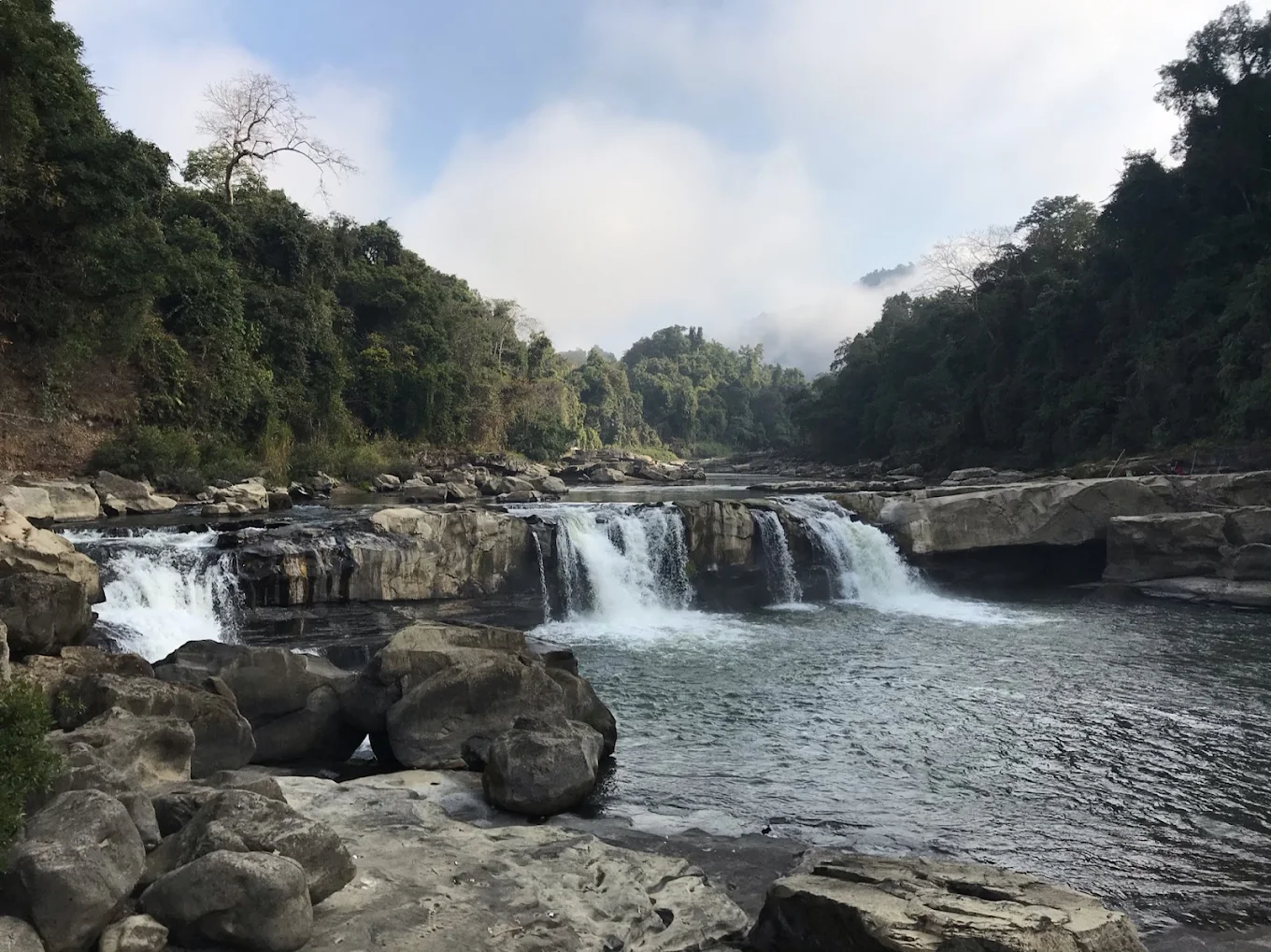 Barak waterfall, photo 1 of 7
