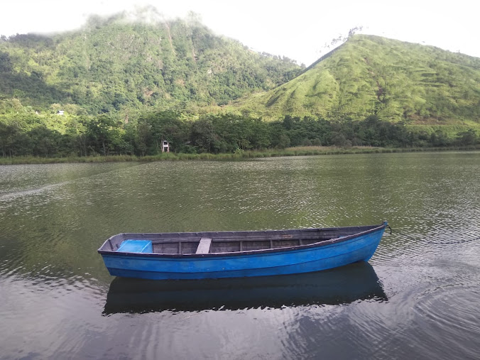 Shilloi Lake, photo 2 of 8