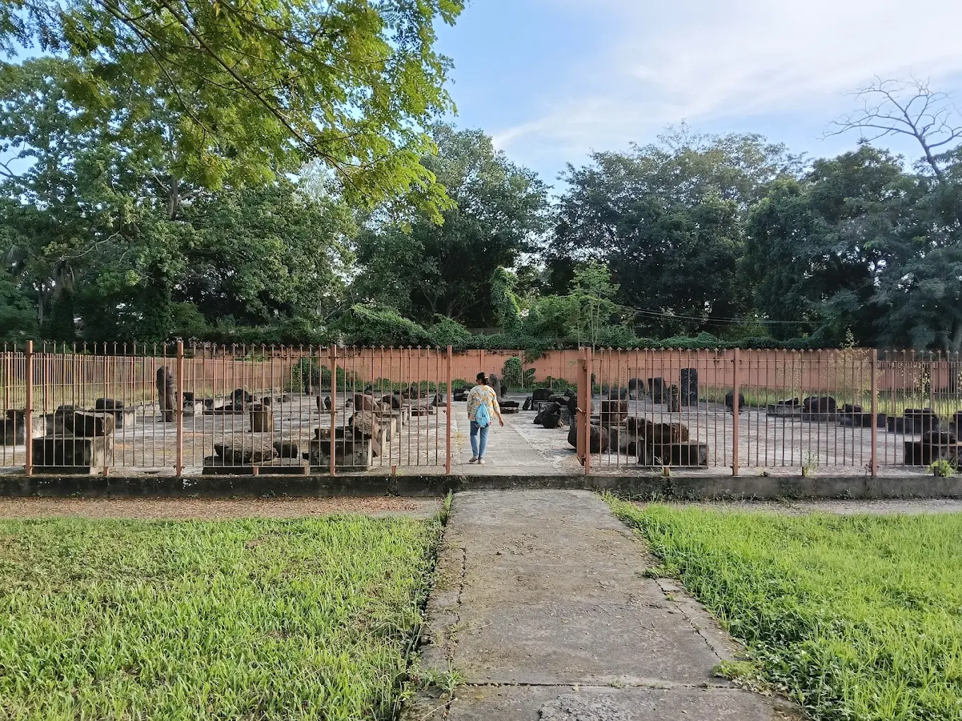 Kachari Rajbari (Ruins of a Fort), photo 4 of 8