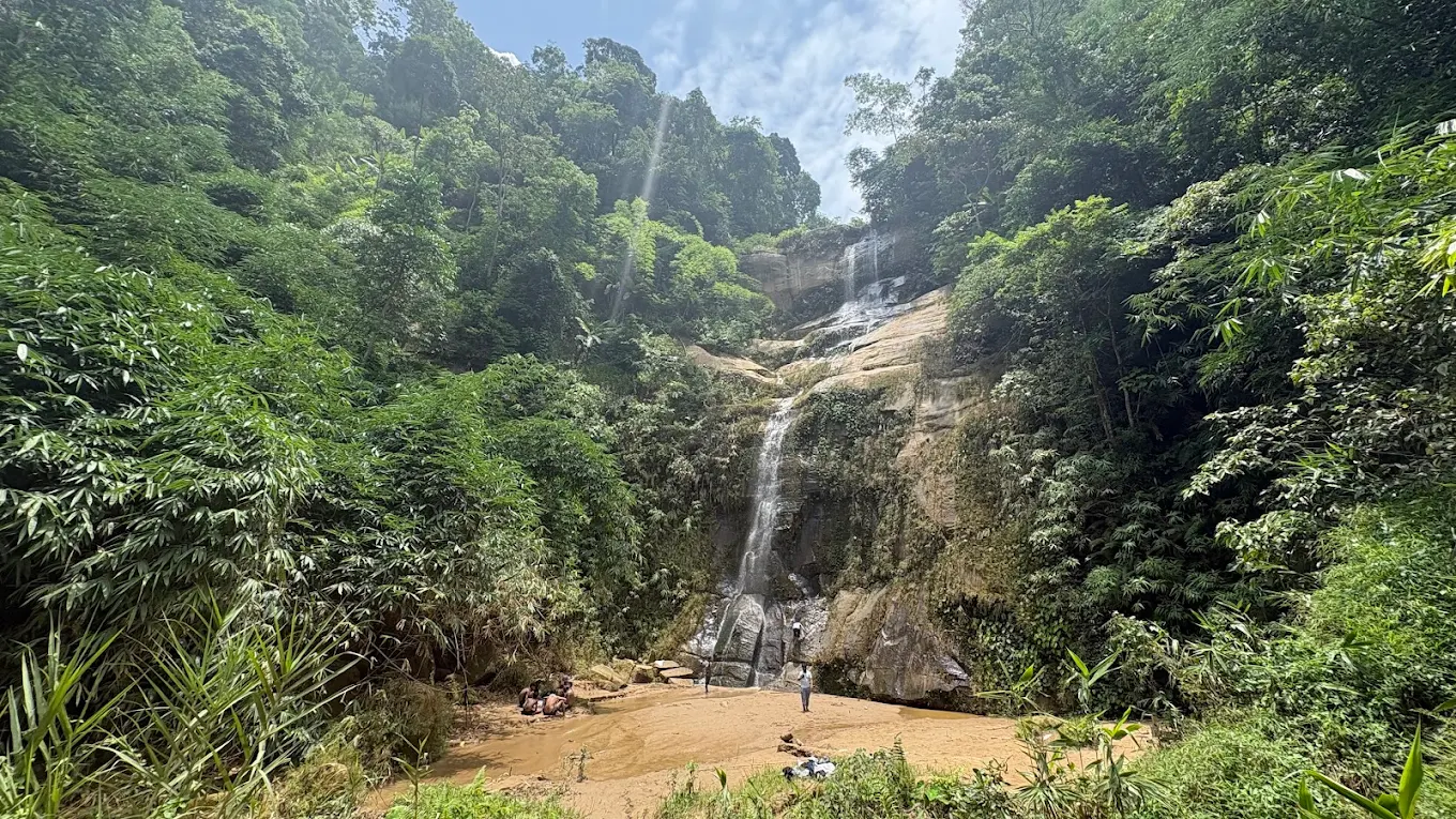 Triple Falls Seithekema, photo 4 of 7