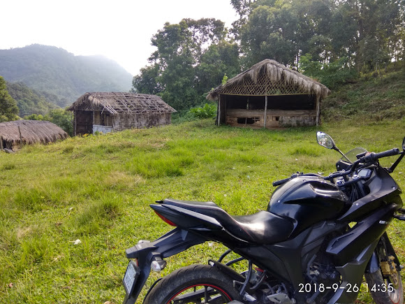 Lianchhiari Lunglen Tlang, photo 1 of 7