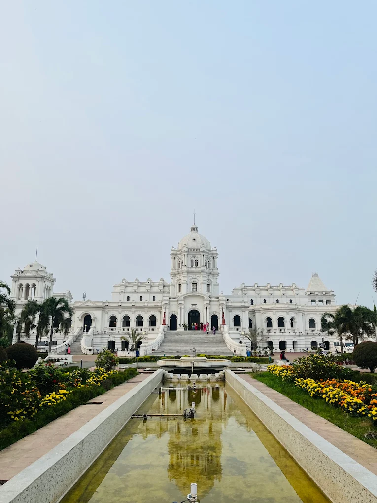 Ujjayanta Palace, photo 4 of 10