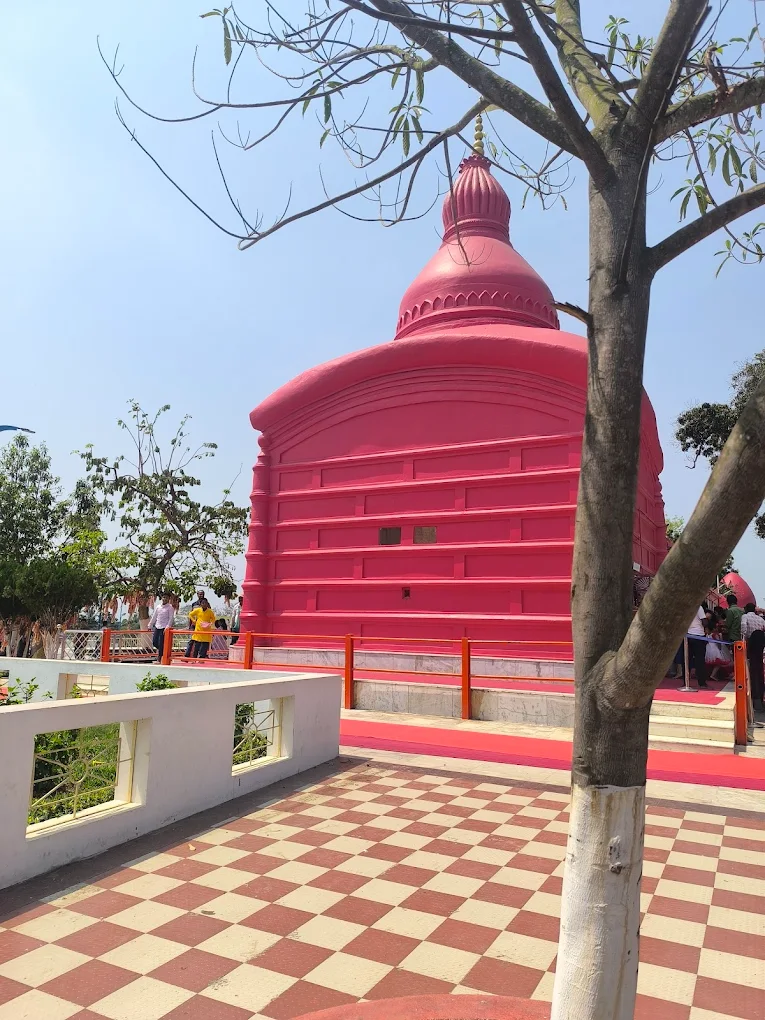Neermahal (Twijilikma Nuyung), Tripura
