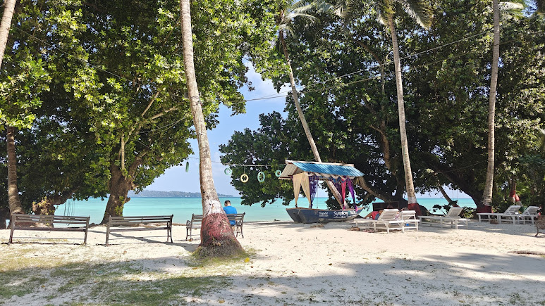 Govind Nagar Beach, photo 4 of 8