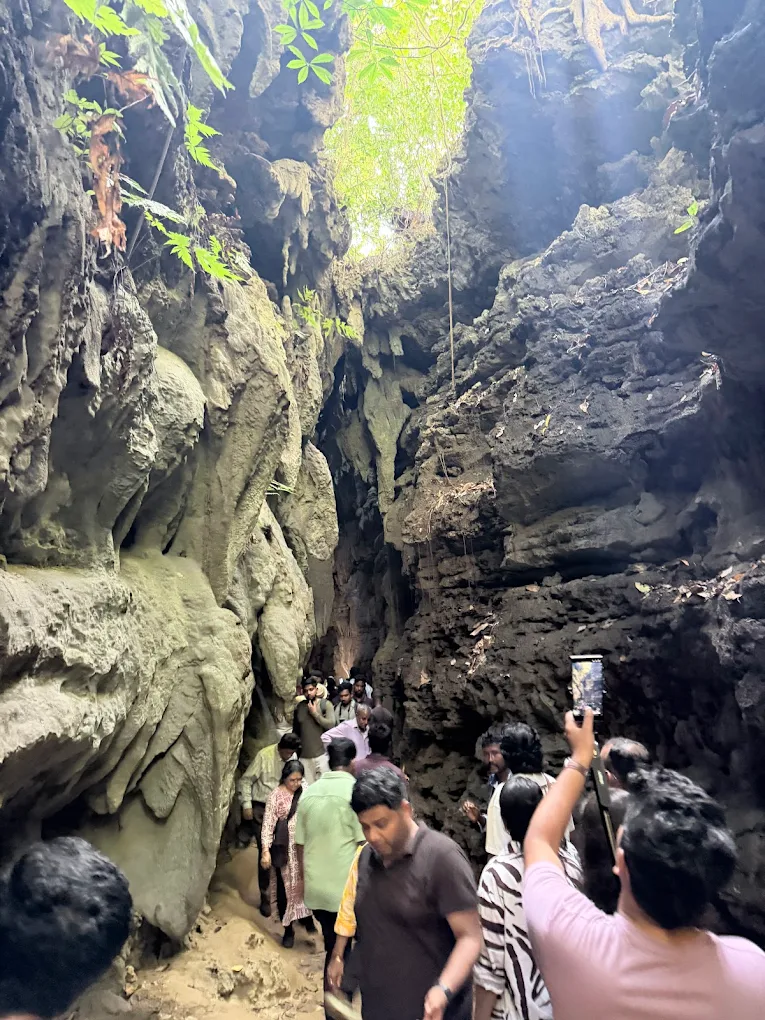Limestone Cave Baratang, photo 4 of 8