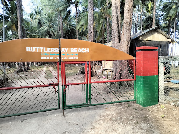 Butler Bay Beach, photo 2 of 8