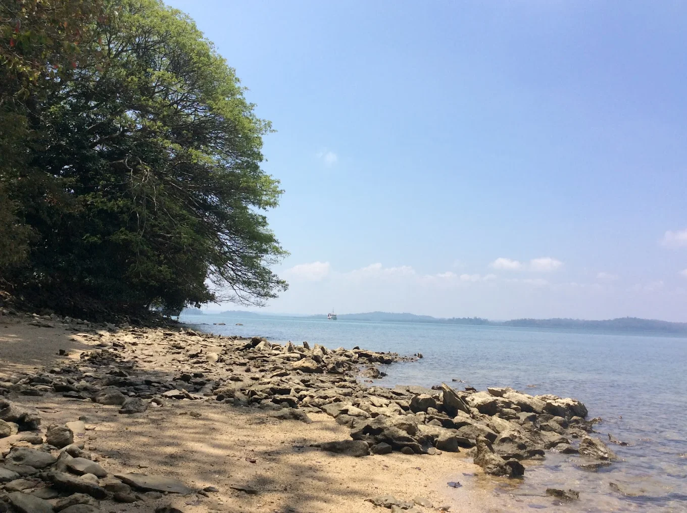 Lalaji bay beach, photo 3 of 9