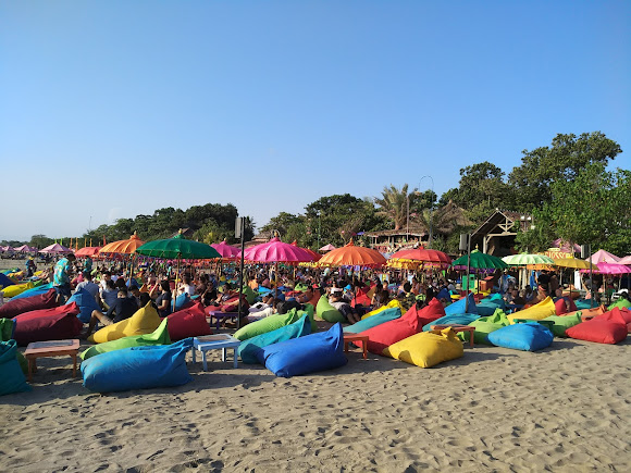 Seminyak Beach, photo 3 of 6