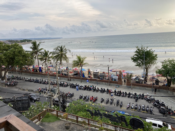 Kuta Beach, photo 4 of 7